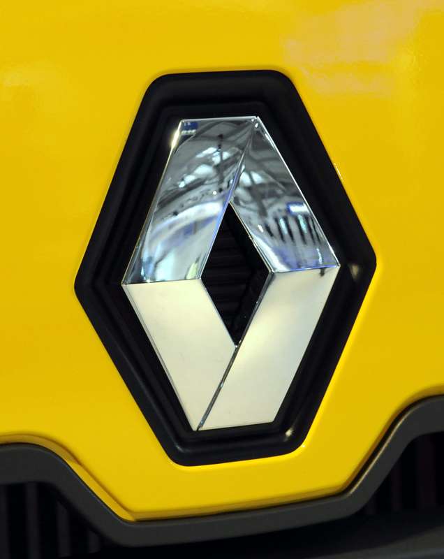 Renault: spionaggio, dirigente licenziato sporge denuncia