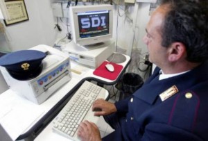 polizia contro pedopornografia