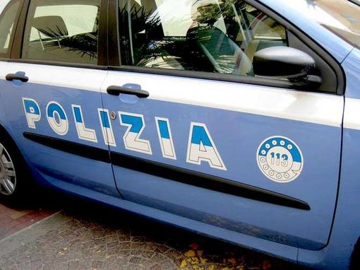 Spaccio di droga nelle scuole, minorenni scoperti grazie ad intercettazioni ambientali.