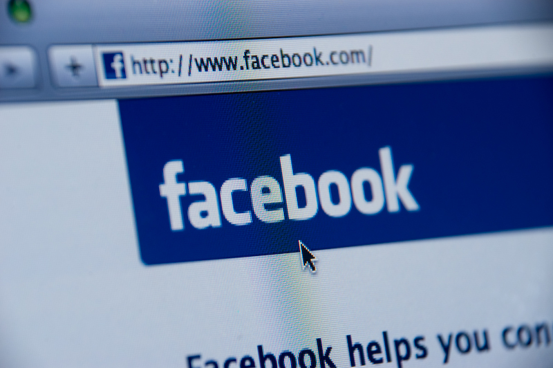 Corte di Cassazione: spiare un dipendente su Facebook non è reato